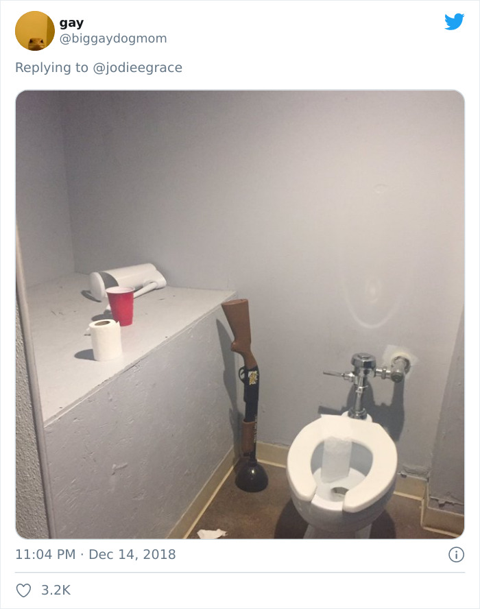1073715275667652608 png 700