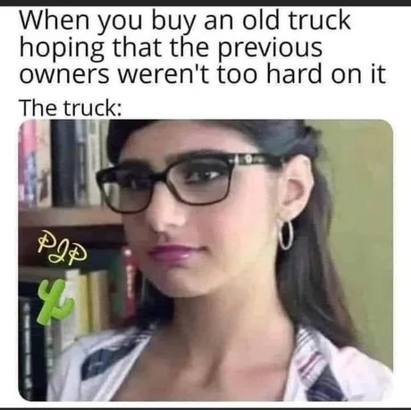 Popular Formats of the Mia Khalifa Meme