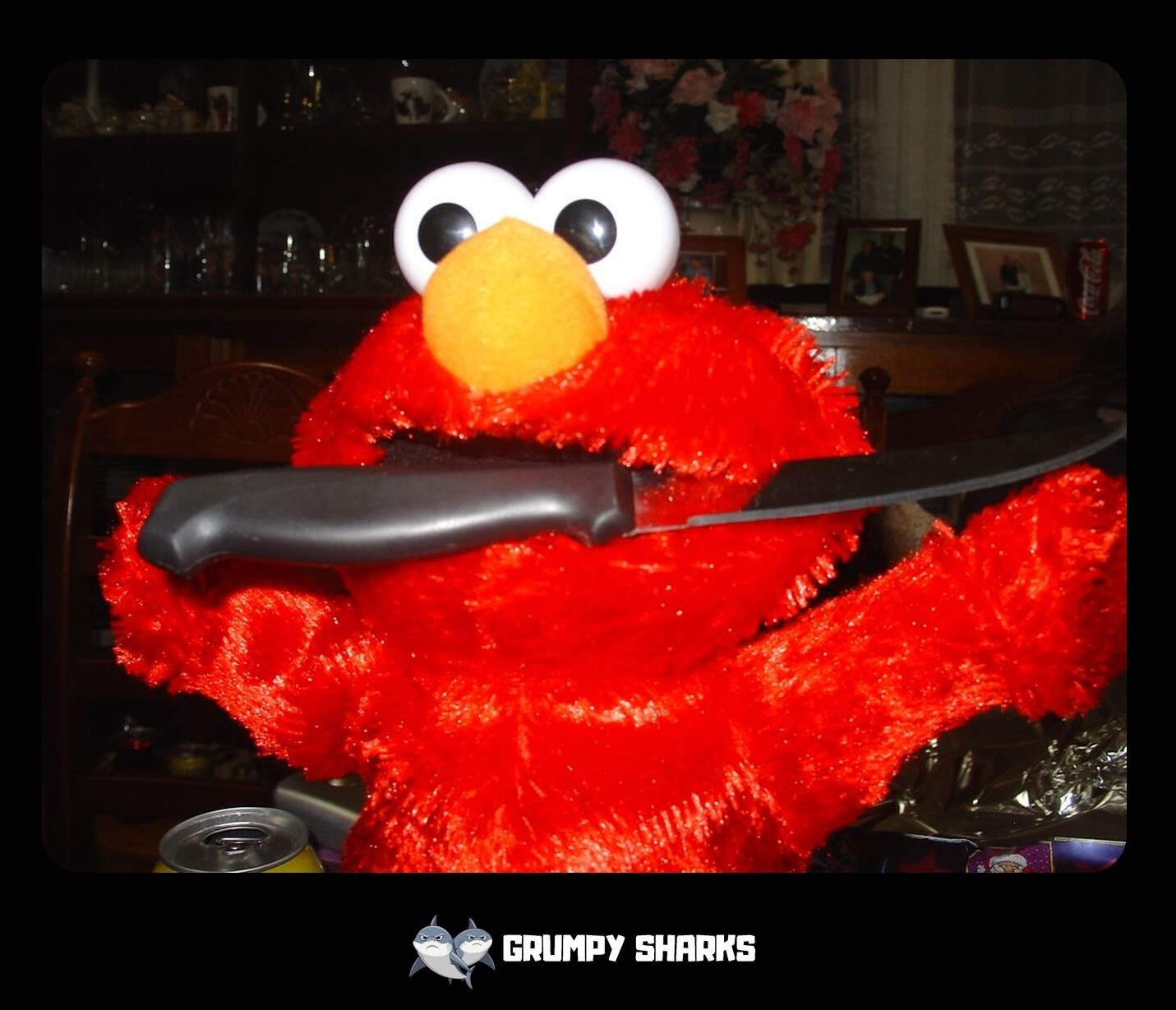 Elmo with Knife